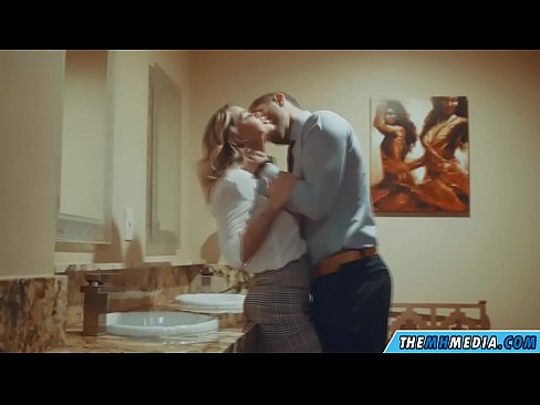 ❤️ ໃນເວລາທີ່ຜິວເນື້ອສີຂາວ busty seduces ທ່ານຢູ່ໃນຫ້ອງນ້ໍາສາທາລະນະ ❌ ວິດີໂອຮ່ວມເພດ ທີ່ lo.loanworld.top ❤